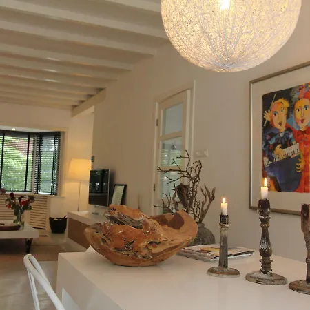 Modern Holiday In With Terrace Nyaraló *